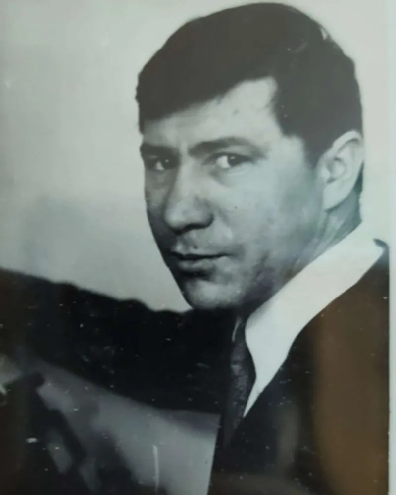 Портрет: Тутлис В.П.
